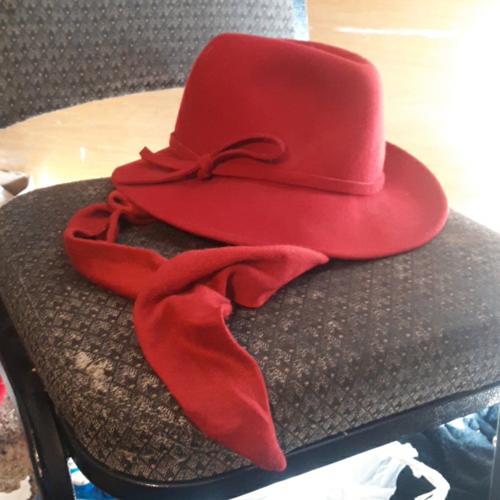 Kate Landry Red Hat with Rear Veil